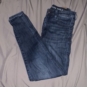 dark wash american eagle skinny jeans
